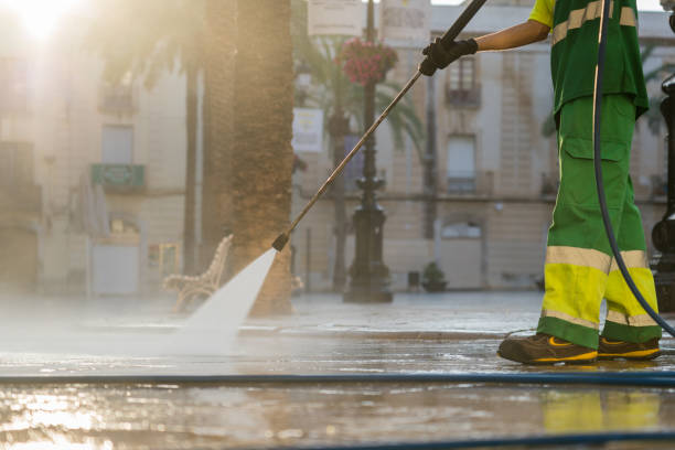 Best Oil Spill Cleanup  in North Weeki Wachee, FL